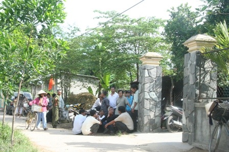 Một phụ nữ chết với nhiều uẩn khúc - 1