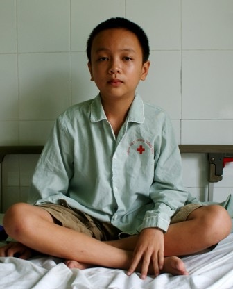 Chữa khỏi bệnh nhi có nhịp tim cực nhanh 250 lần/phút - 1