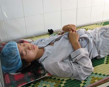 Cô thí sinh nghèo lỗi hẹn kỳ thi do mổ ruột thừa  - 1