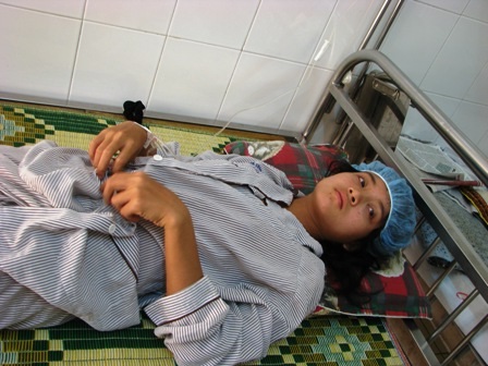 Cô thí sinh nghèo lỗi hẹn kỳ thi do mổ ruột thừa  - 2