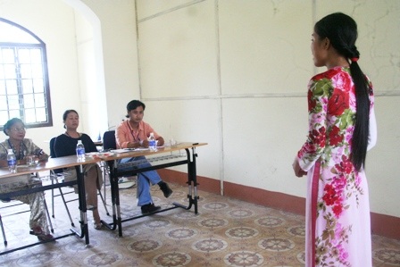 Tiếng đàn hát rộn rã phòng thi  - 6