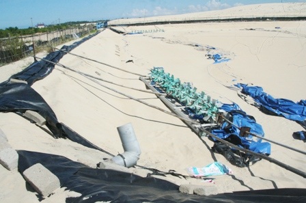 Hàng trăm hồ nuôi tôm “đắp mền” vì... tự gây ô nhiễm - 6