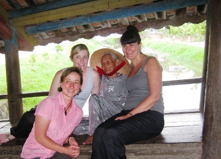 Gặp lại cụ bà 78 tuổi hướng dẫn du lịch bằng tiếng Anh - 3