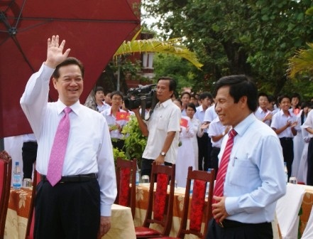 Thủ tướng dự lễ khai giảng tại Trường THPT chuyên Quốc học Huế  - 7