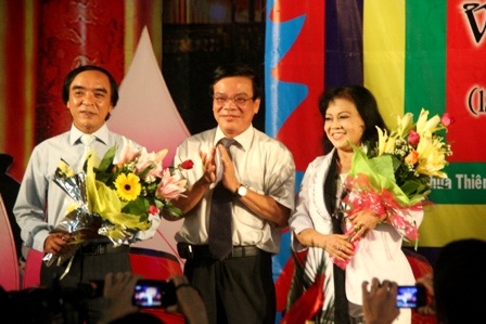 NSND Đàm Liên nén đau diễn tuồng - 2