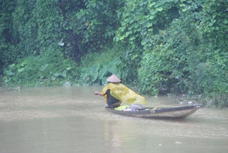 Miền Trung hối hả chạy bão - 32