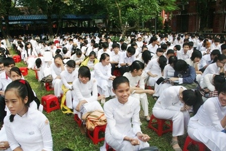 Sôi động lễ kỷ niệm 115 năm thành lập trường Quốc Học Huế - 4