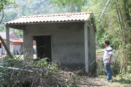 Ồ ạt xây nhà tạm chờ dự án quy hoạch đền bù - 2