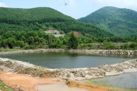 Ồ ạt xây nhà tạm chờ dự án quy hoạch đền bù - 3