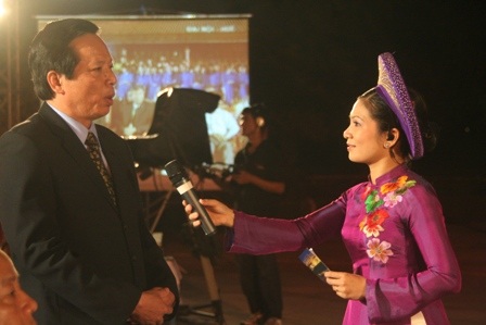 Cố đô Huế Huế ủng hộ vịnh Hạ Long - 13