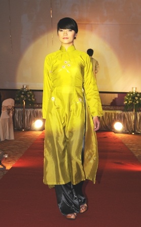 Dìu dặt đêm thời trang hoài niệm Đông Dương - 10