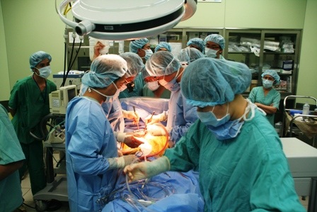 Ca ghép tim 100% đội ngũ y bác sĩ trong nước - Tự hào và hy vọng - 1 Ca ghép tim 100% đội ngũ y bác sĩ trong nước - Tự hào và hy vọng - 1