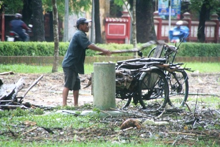 Mưa lũ miền Trung: 24 người chết và mất tích - 9