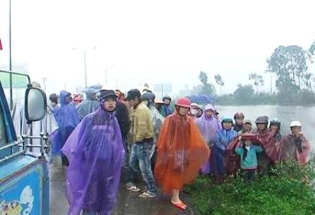 Một thanh niên chết thảm ở ao cá ven đường - 2 Một thanh niên chết thảm ở ao cá ven đường - 2