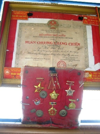 Ông cựu chiến binh “A lô” - 3 Ông cựu chiến binh “A lô” - 3