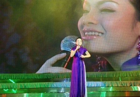 Ấn tượng đêm nhạc “Tình Huế” chào mừng năm du lịch quốc gia  - 3