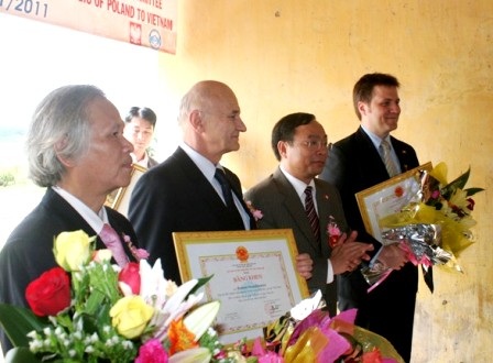 Trùng tu hoàn chỉnh cổng chính của Văn Miếu Huế - 3