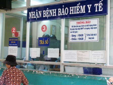 Tạm ngưng cấp Bảo hiểm y tế xã đặc biệt khó khăn 135 - 1 Tạm ngưng cấp Bảo hiểm y tế xã đặc biệt khó khăn 135 - 1