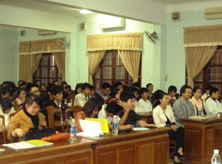 Nhiều đề tài khoa học SV báo chí về mảng điện tử, truyền hình - 1