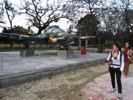 Tiếp nhận 2 máy bay chiến đấu trong kháng chiến chống Mỹ - 3 Tiếp nhận 2 máy bay chiến đấu trong kháng chiến chống Mỹ - 3