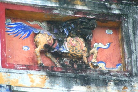 Ấn tượng với hình tượng Rồng trong kiến trúc Huế xưa - 2