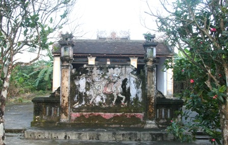 Dạo quanh những bức bình phong rồng độc đáo xứ Huế  - 12