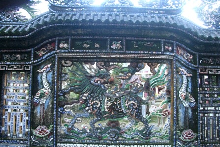 Dạo quanh những bức bình phong rồng độc đáo xứ Huế  - 16