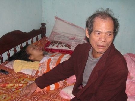 Em Quỳnh Giao vẫn đang phải sống đời sống thực vật - 1