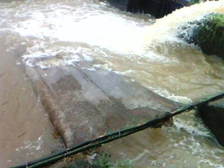 Con nhỏ 5 tuổi chết đuối vì bố bất cẩn  - 2