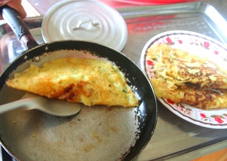 Hấp dẫn món bánh xèo miền Nam ăn lấy hên đầu năm - 10