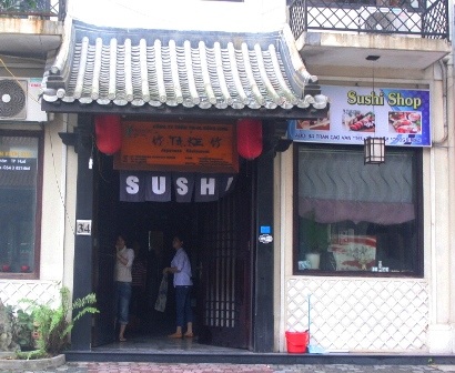 Cháy lớn trong đêm tại nhà hàng ăn uống Nhật Bản - 1 Cháy lớn trong đêm tại nhà hàng ăn uống Nhật Bản - 1