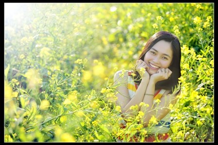 Giới trẻ Cố đô “làm duyên” cùng mùa hoa cải vàng - 13