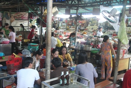 Các chợ ở Huế đề phòng cao độ sau vụ cháy chợ Quảng Ngãi - 18