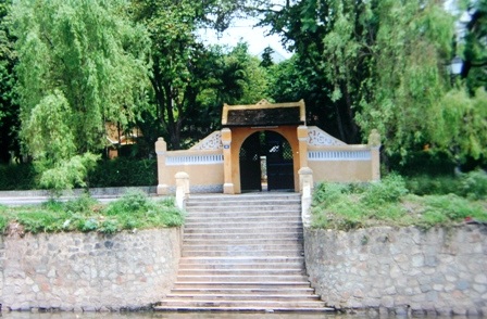 Lãnh đạo thành phố Huế bị chỉnh vì chậm bảo vệ nhà vườn