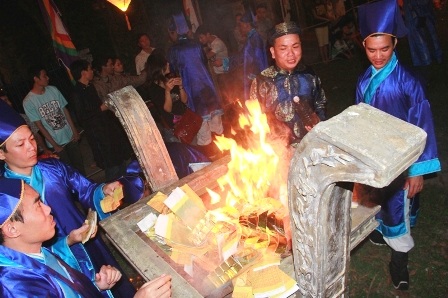 Linh thiêng lễ tế đàn Xã Tắc