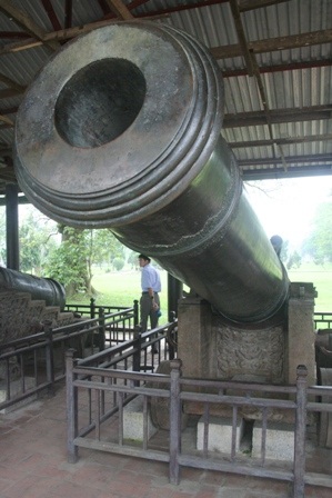 Lần đầu phát hiện nhiều viên đạn súng Cửu vị thần công thời Nguyễn