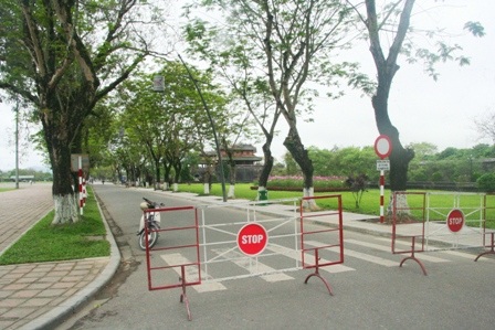 Đường đi bộ đầu tiên cho du khách trước Đại Nội Huế