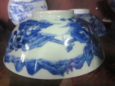 Nhà sưu tầm từng bỏ học để... “săn” đồ cổ