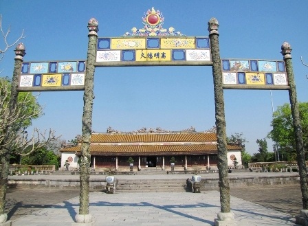 Di sản thi ca trên kiến trúc cung đình Huế (kỳ 2) - 3 Di sản thi ca trên kiến trúc cung đình Huế (kỳ 2)