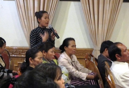 Hàng trăm tiểu thương bất bình vì phải tạm ngừng kinh doanh - 3 Hàng trăm tiểu thương bất bình vì phải tạm ngừng kinh doanh