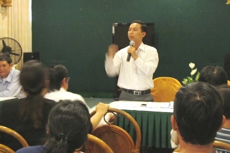 Hàng trăm tiểu thương bất bình vì phải tạm ngừng kinh doanh - 4 Hàng trăm tiểu thương bất bình vì phải tạm ngừng kinh doanh