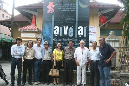 Phòng tranh đầy ắp tình cảm của những người bạn Huế