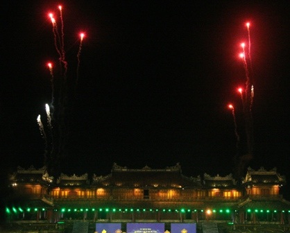 Xem pháo hoa của nghệ nhân Pierre Alain Hubert