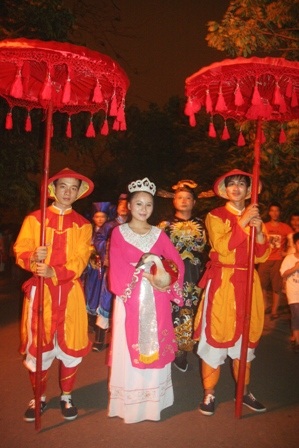 Tái hiện lễ cưới Công chúa triều Nguyễn