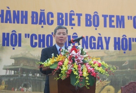 Phát hành bộ tem đặc biệt về “Cầu mái ngói” - 2 Phát hành bộ tem đặc biệt về “Cầu mái ngói”