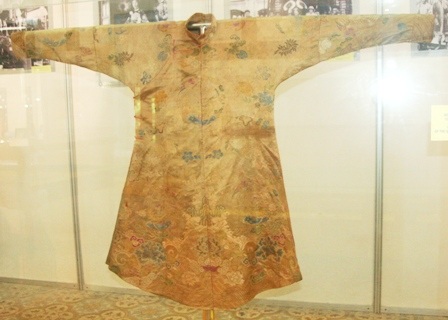 Chiêm ngưỡng 12 bộ trang phục cung đình Nguyễn quý hiếm