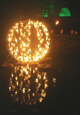 Kinh thành Huế “bùng cháy” rực rỡ bởi lửa nghệ thuật