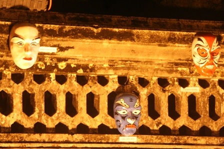 Ấn tượng với mặt nạ tuồng Huế