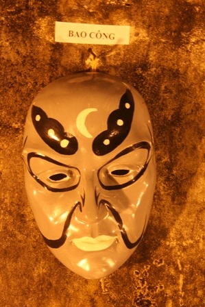 Ấn tượng với mặt nạ tuồng Huế