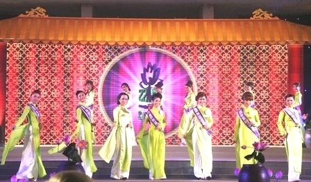 Lộ diện hoa khôi Big C Việt Nam 2012 tài sắc vẹn toàn